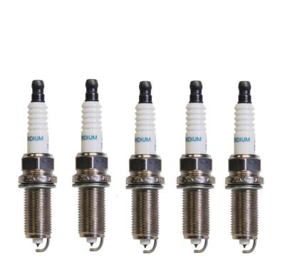 Denso Spark Plug Set (5 Pieces) (Iridium Long Life) (Gap 0.044)