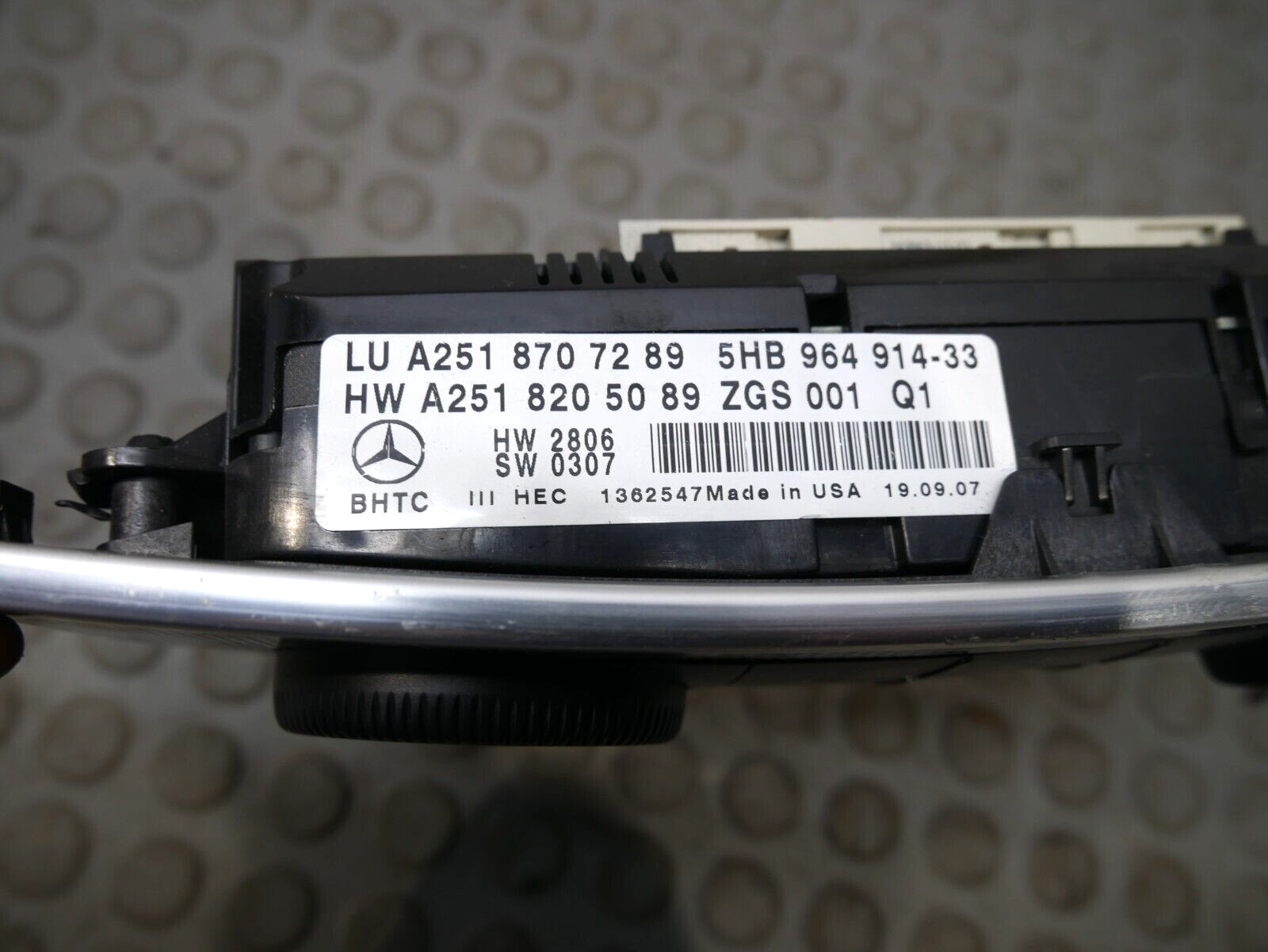 Mercedes Benz ML W164 320 CDI Original Klimasteuerteil A2518205089  
