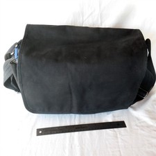 ThinkTank Retrospective 30 shoulder camera ba...