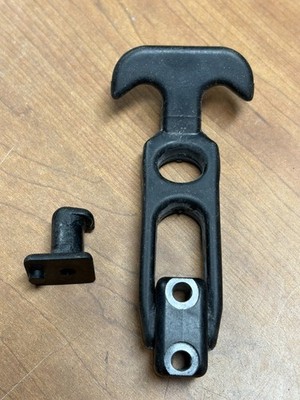 Correct Craft Ski Nautique Engine Shell Cover Motor Box Rubber Inside Latch