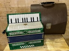 Vintage Geh&auml;use Razho Manbiw UdSSR kleines 16 Tasten gr&uuml;n Klavier Akkordeon