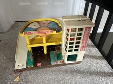 Fisher Price Garage Retro Toy