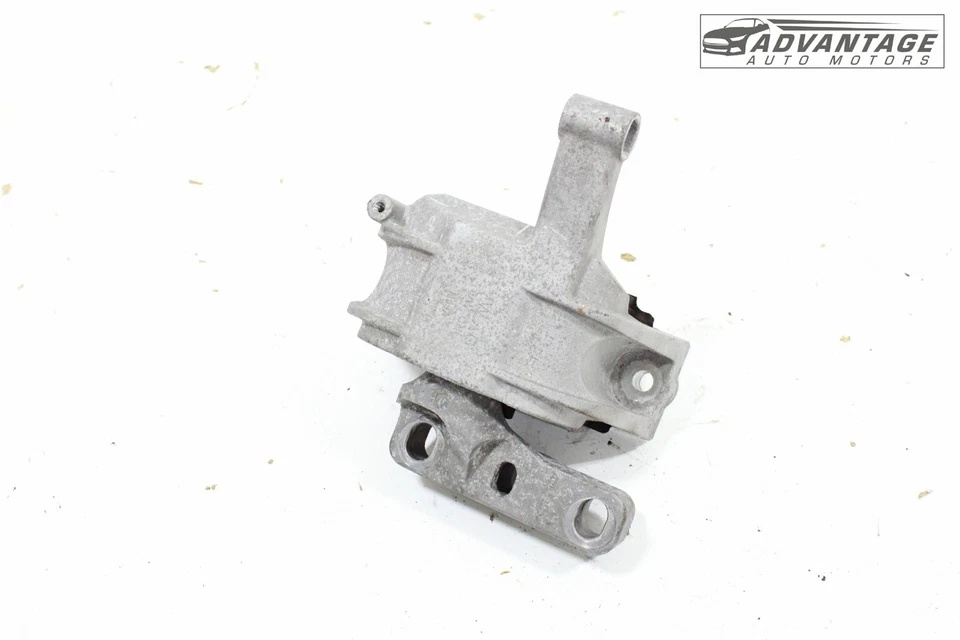 AUDI Q3 QUATTRO 2015-18 MOTOR 2,0 L MONTAJE DELANTERO DERECHO SOPORTE OEM Foto 2 de 4