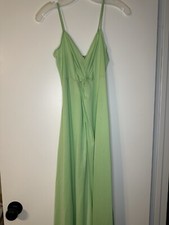 ASOS DESIGN Petite twist front cami maxi dress in green Women’s 00 Small