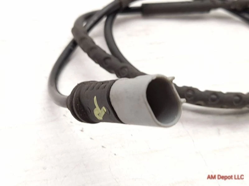 Sensor de desgaste de pastillas de freno traseras BMW 328i 328xi 335xi 335i F30 2014 34356792292 Foto 4 de 4