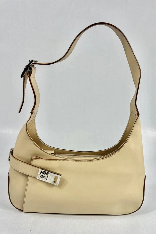 Bolso Gancini Salvatore Ferragamo Cuero Beige Hobo de Hombro De Colección Hecho en Italia Foto 3 de 4