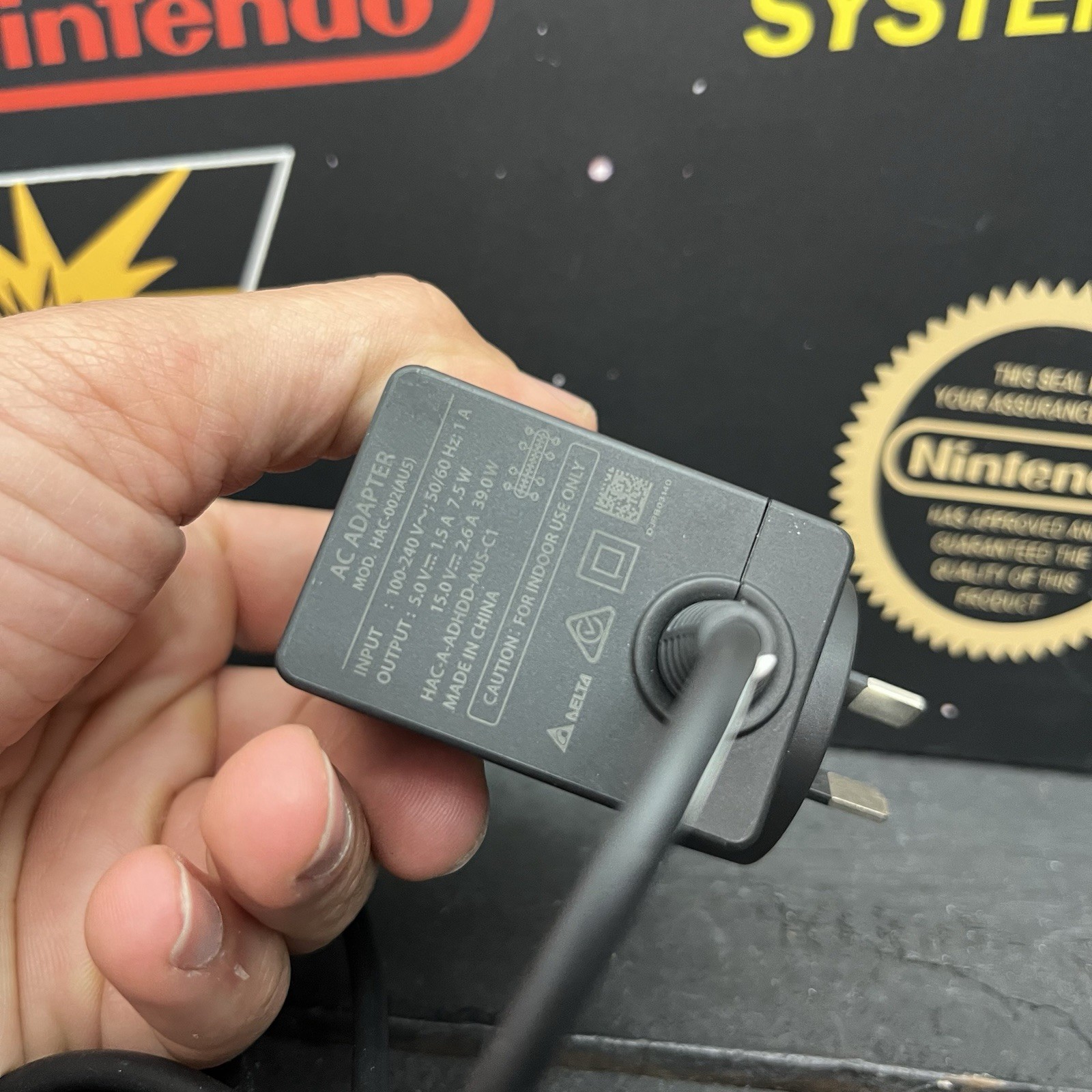 Nintendo Switch Console HAC-001 W.Charger TESTED FREE TRACKED POSTAGE