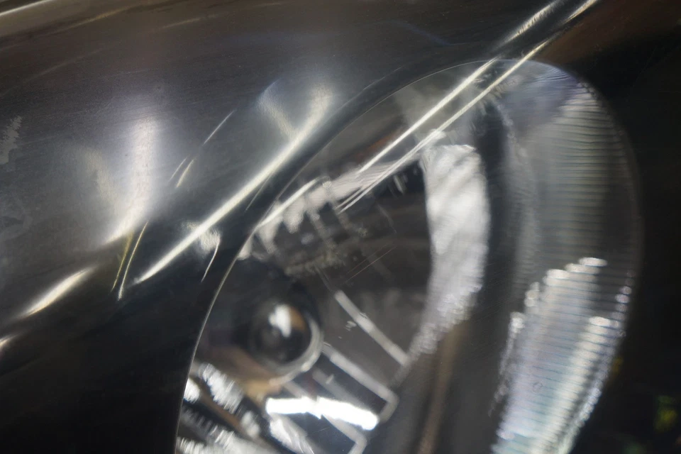 Conjunto de faros delanteros derecho pasajero Dodge Ram 1500 Srt10 2005 Foto 3 de 4