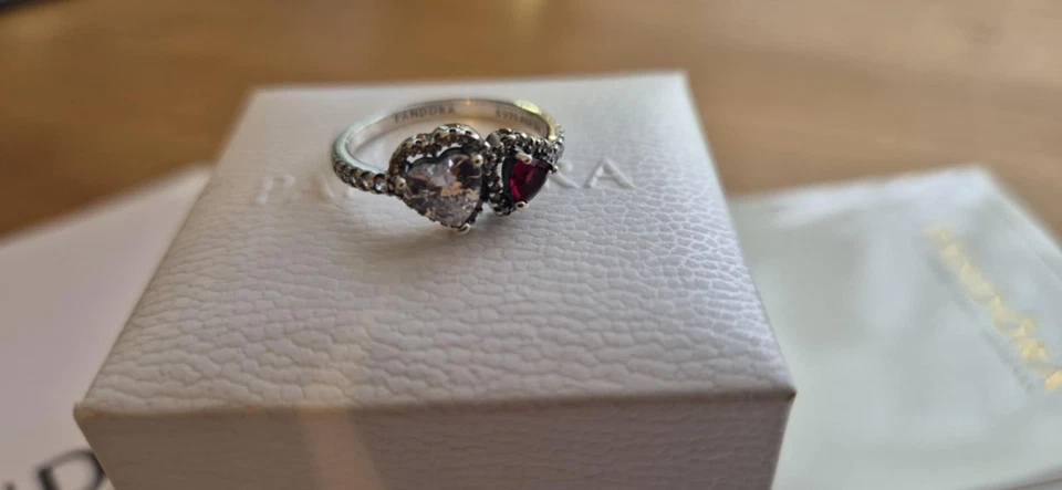 Pandora Halo Hearts Ring Clear & Red Stones Sterling Silver Size 7 (54) - Image 3 of 4
