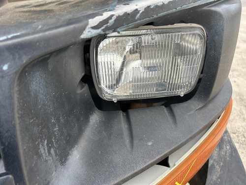 Headlight Sealed Beam Fits 96-17 EXPRESS 2500 VAN 104951285