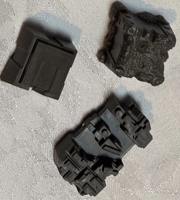 Dark Tower Game Pieces 3 Dark Gray Plastic Buildings 1981 Original