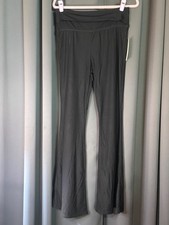 Women s No Boundaries Flared Leg Pull-On Pants - Black NEW Choose Size