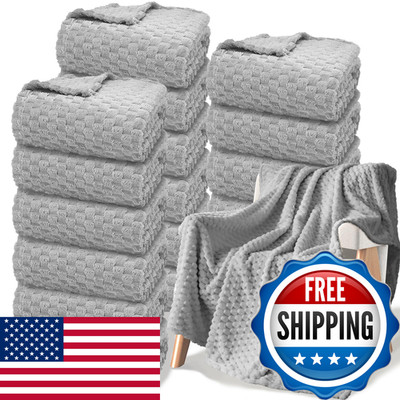 Novasunrise 18 Pcs Flannel Throw Blanket Bulk 50 X 60 Inch - 240 Gsm Turtle