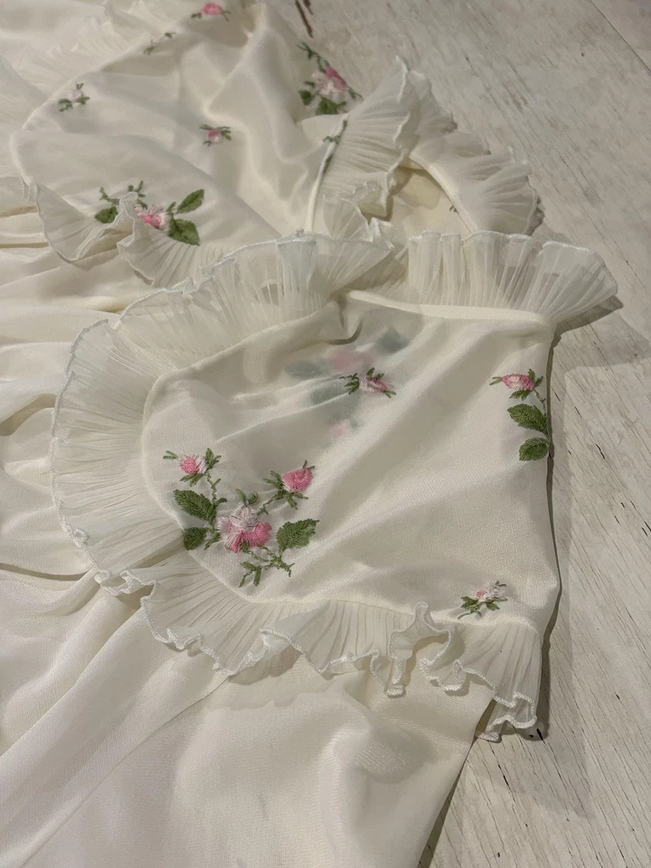 Vintage Rogers run-proof robe Womens Small Sheer Long Floral Embroidered - Image 4 of 4