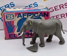 Vintage Britains Zoo Models 1310 African Elephant Pink/Blue Box Ear Broken