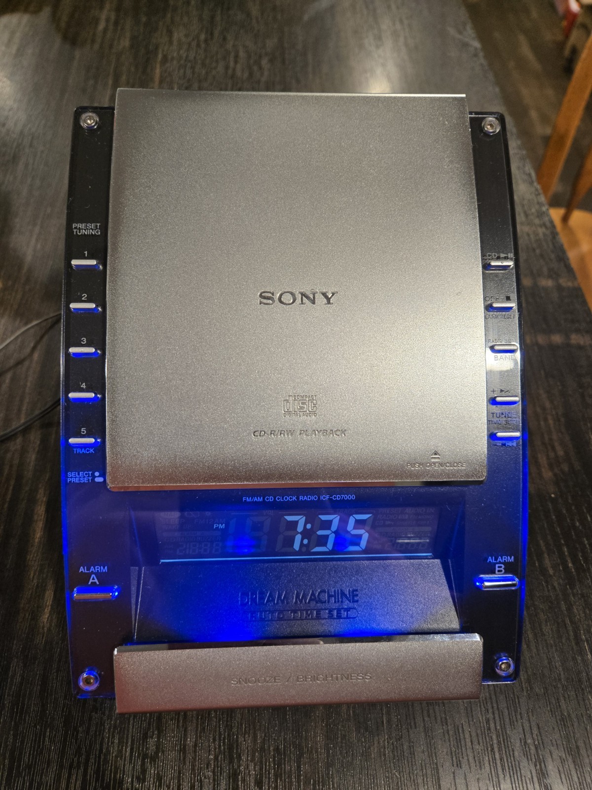 Sony Dream Machine ICF-CD7000 AM/FM CD Alarm Clock Radio Mp3 Fully Tested