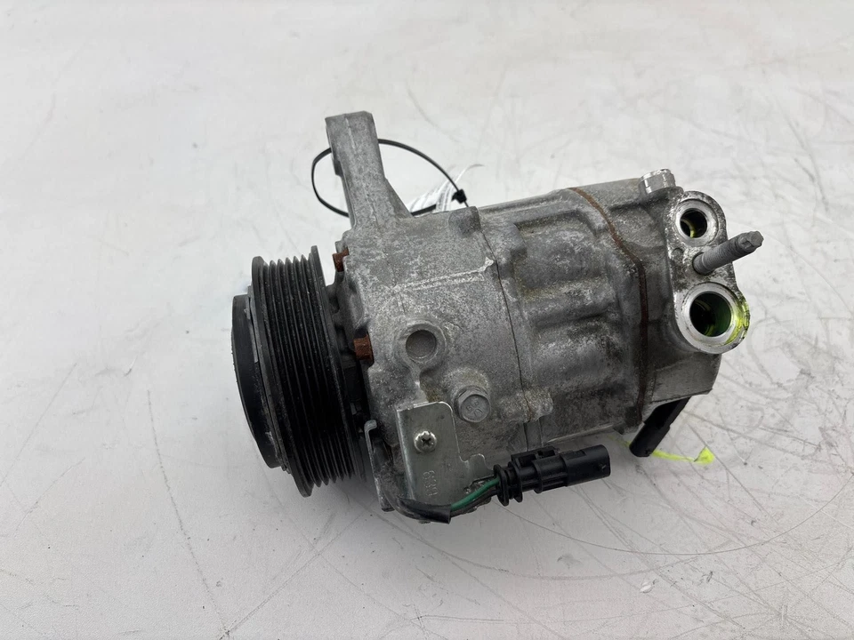 2013-2024 Buick Enclave 3.6L A/C Air Compressor OEM 86792433 - Image 4 of 4