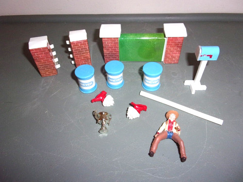 BREYER ACCESSORIES STADIUM JUMP MAILBOX BARRELS COWGIRL