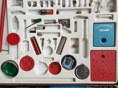 Jeu Scientifique Gégé - Électricité (Occasion) - Jeu Optique Pour Enfants