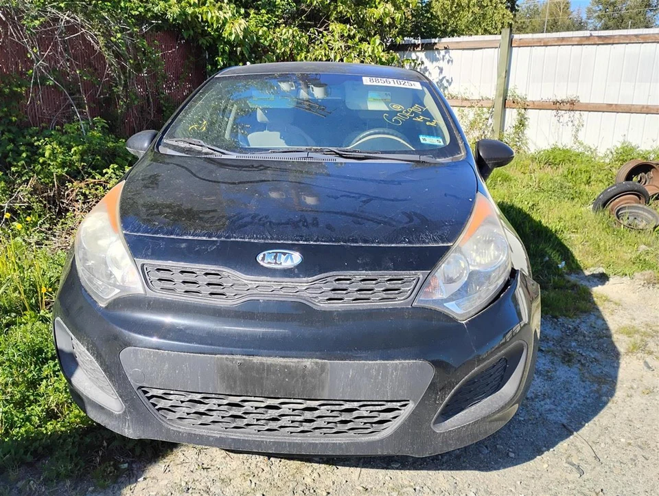 Cilindro maestro de freno usado se adapta a: Kia Rio 2012 ABS grado A Foto 2 de 4