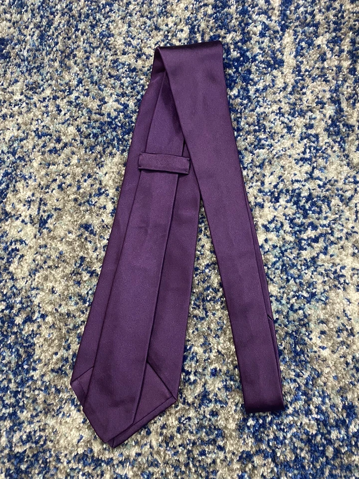 Corbata Ralph Lauren Etiqueta Púrpura Sólida Púrpura Satén Hecha a Mano Seda Inglaterra Foto 3 de 4
