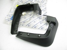 New - Oem 084603j001 Front Splash Guards For 2007-2011 Hyundai Veracruz