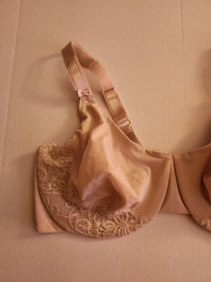 Sujetador Olga Warners para mujer beige con aros 35063 42D nuevo con etiquetas sujetador elevación de lujo Foto 2 de 4