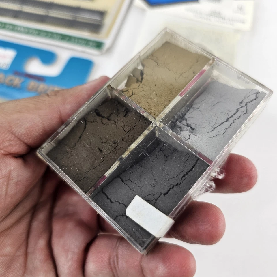 Model Power N Scale Accessories #1561 Iron Fence , Dirt , Track Brite,Rail Joint - Image 3 of 4