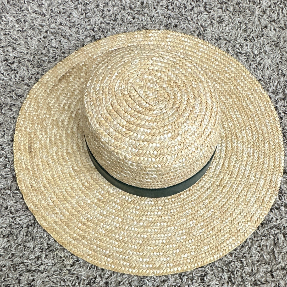 Suzanne Couture Millinery NYC VTG Cream Straw Boater Hat Wide Brim original box A great hat can elevate even the simplest outfit. main image 2