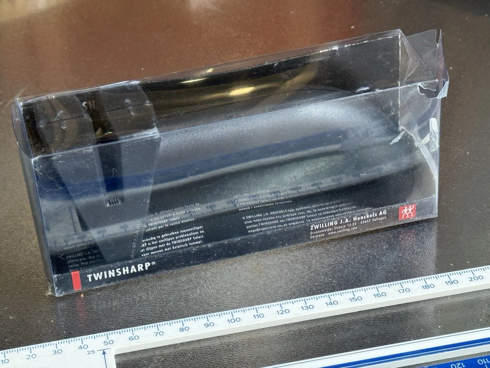 Zwilling J.A. Henckels Twinsharp Knife Sharpener - Black - Made in Germany - NEW
Opens in a new wind