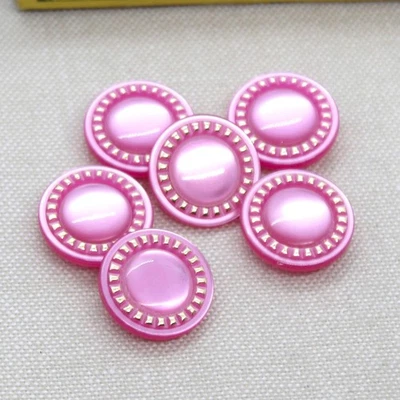 Magnifique lot de boutons Rose. Mercerie Vintage - Photo 1/4