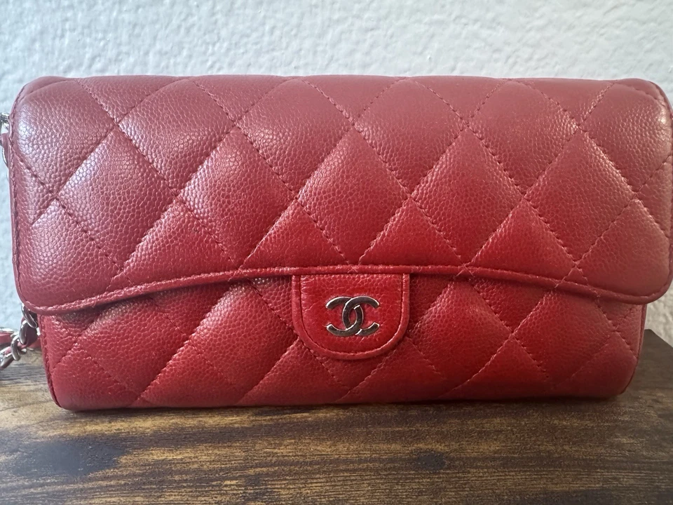 CHANEL - Red Caviar Leather Quilted Large Gusset Wallet On Chain W Dustbag & Box - Image 3 of 4