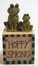 Vintage Suzi Skoglund Resin "HOPPY" Spring Frogs 2 frogs on Block Hard to find!