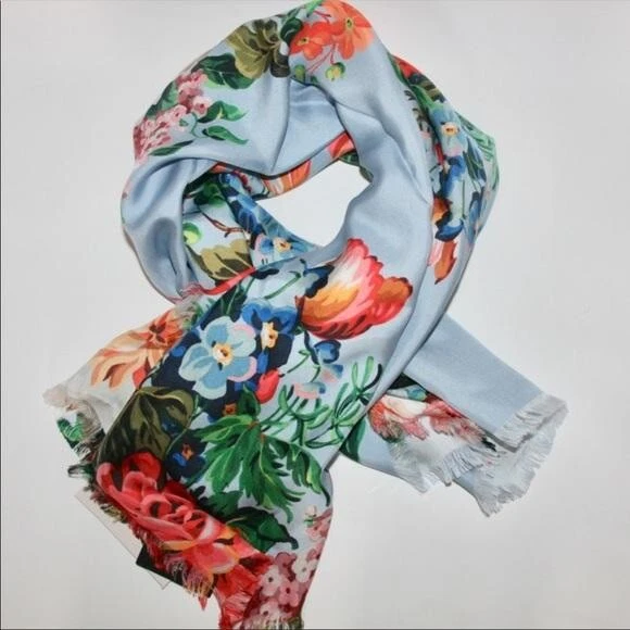 Gucci bloom best sale scarf