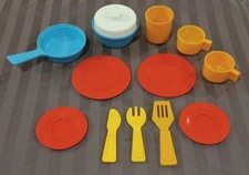 Vintage Fisher Price Fun with Food dishes playset 13 pieces plates pan cups fork