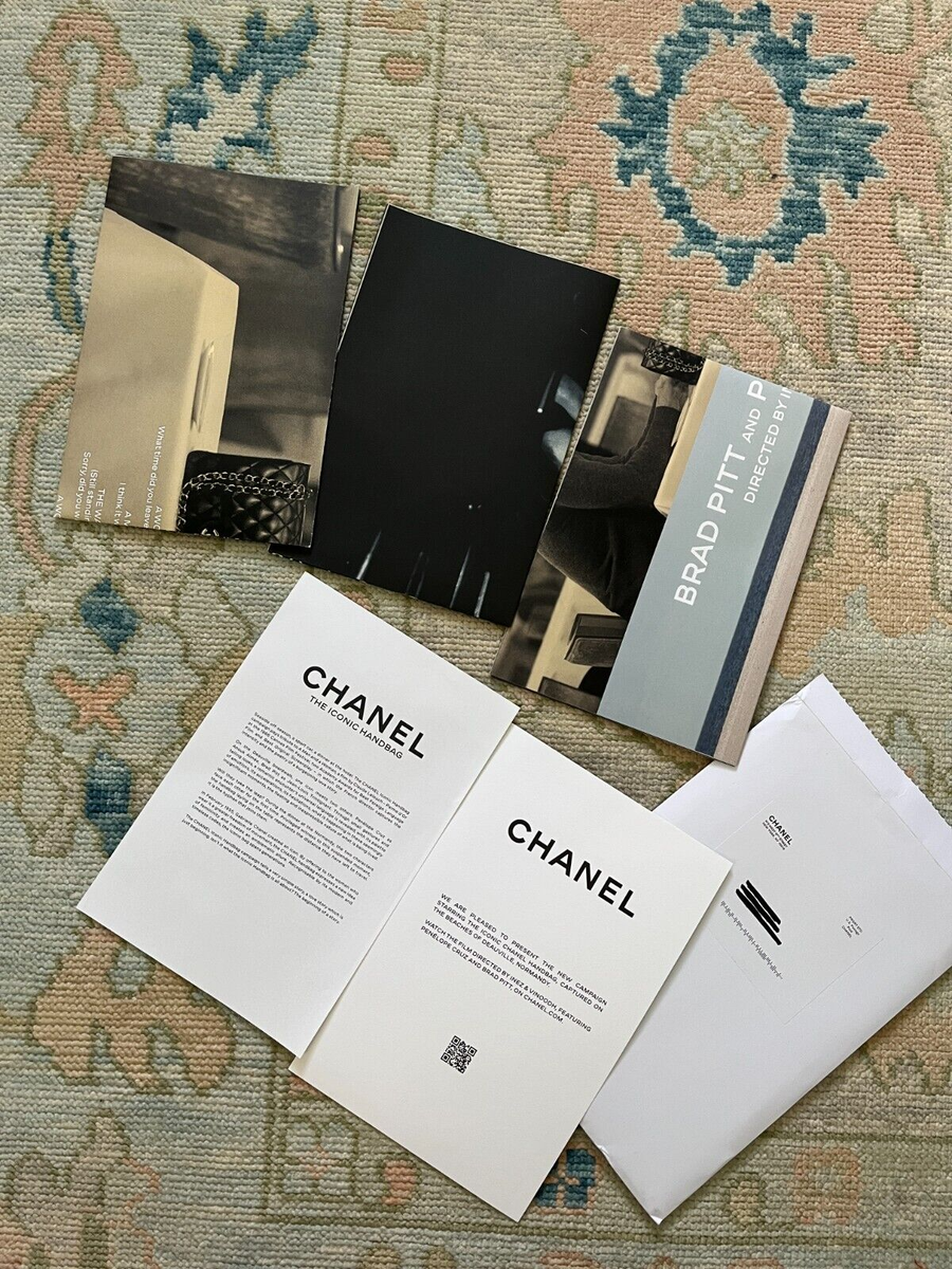CHANEL THE ICONIC HANDBAG ポスター Set of 3 Chanel The Iconic Handbag Mailer Advertisement 2024 Brad