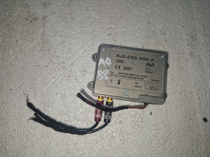 AUDI A4 B8 2009-2011 ANTENNENVERSTÄRKER STEUERGERÄT EINHEIT 8J0035456A