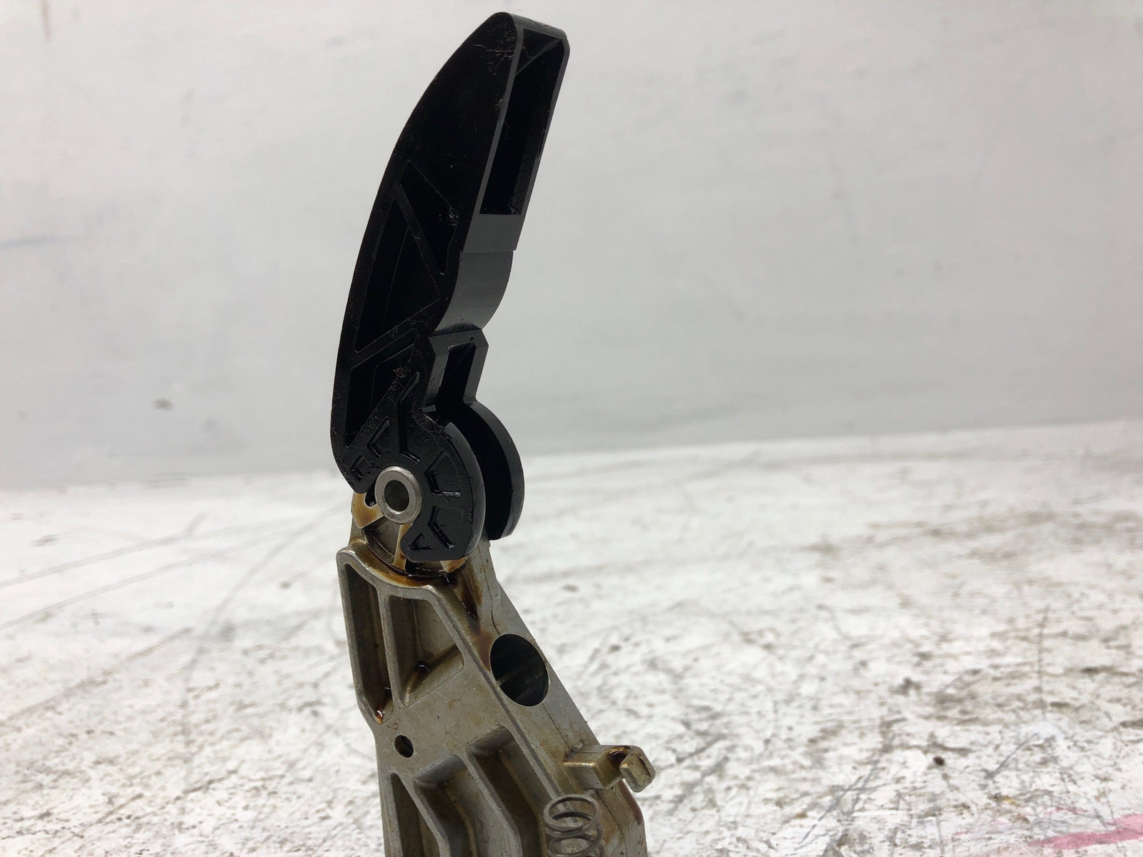 2016-2020 BENTLEY BENTAYGA 6.0L W12 ENGINE TIMING CHAIN TENSIONER SET 2 PCS OEM