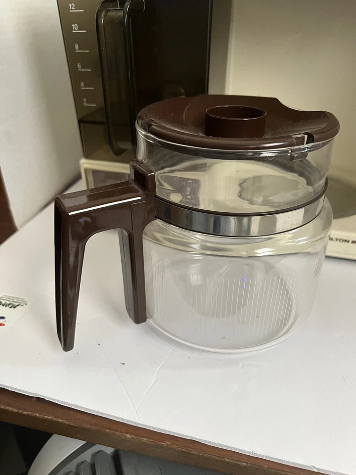 Vtg Hamilton Beach 12-Cup Space Saver Under Cabinet Coffee Maker Clock - Image 2 of 4