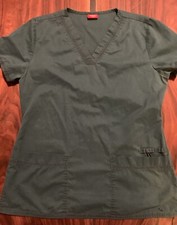 Dickies Women s Scrub Top Shirt. Size: XS. Hunter Green
