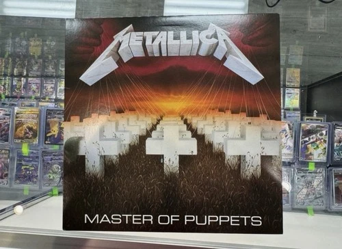 Metallica Master of Puppets Red Brick Color Vinyl Exclusive Limited  (T25)