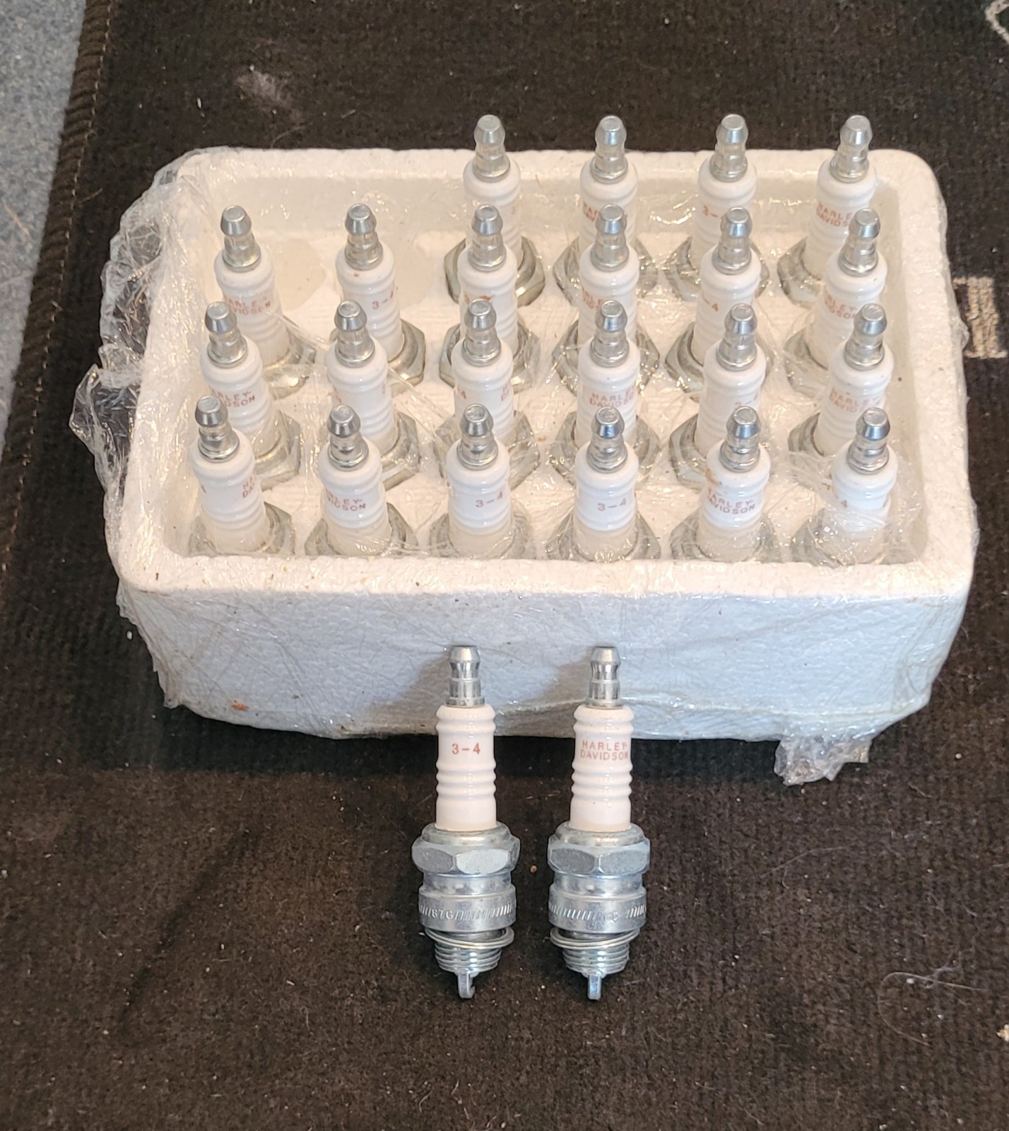 NEW Harley-Davidson 3-4 Spark Plugs TOTAL OF 24  Panhead Shovelhead Sportster