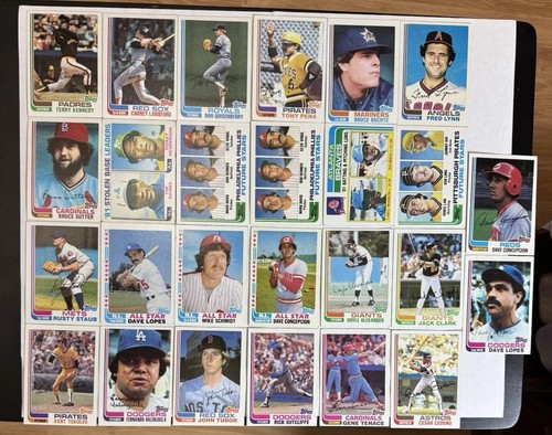 26 Card Lot 1982 Topps Baseball Cards See Pics For Exact Cards & Condition STARS