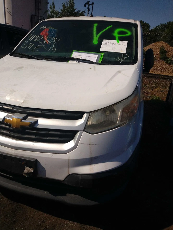 2015 Chevrolet City Express Right Tail Light Assembly - White, 142K Miles Foto 3 de 4