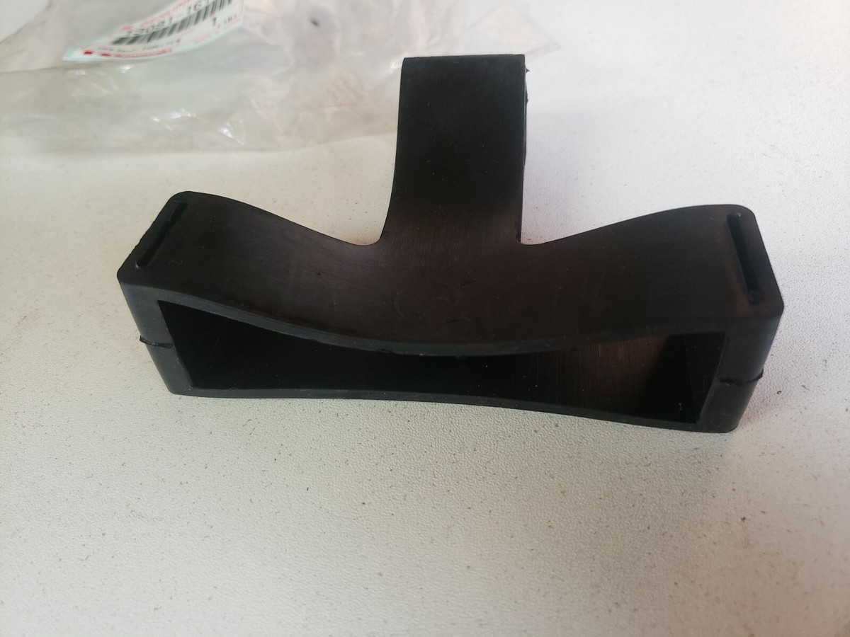 ZX-11 C1-C4 ZX1100 New Genuine Kawasaki CDI ECU Igniter Rubber