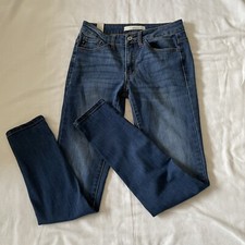 KANCAN Women  s 3 / 25 Skinny Jeans Medium Wash Mid Rise