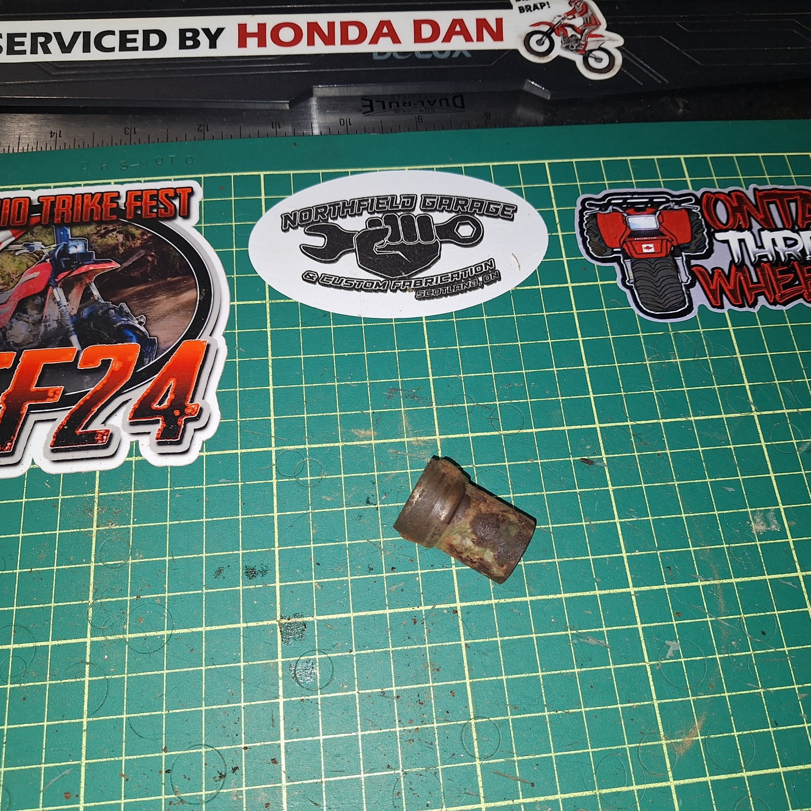 Picture 2 of 6