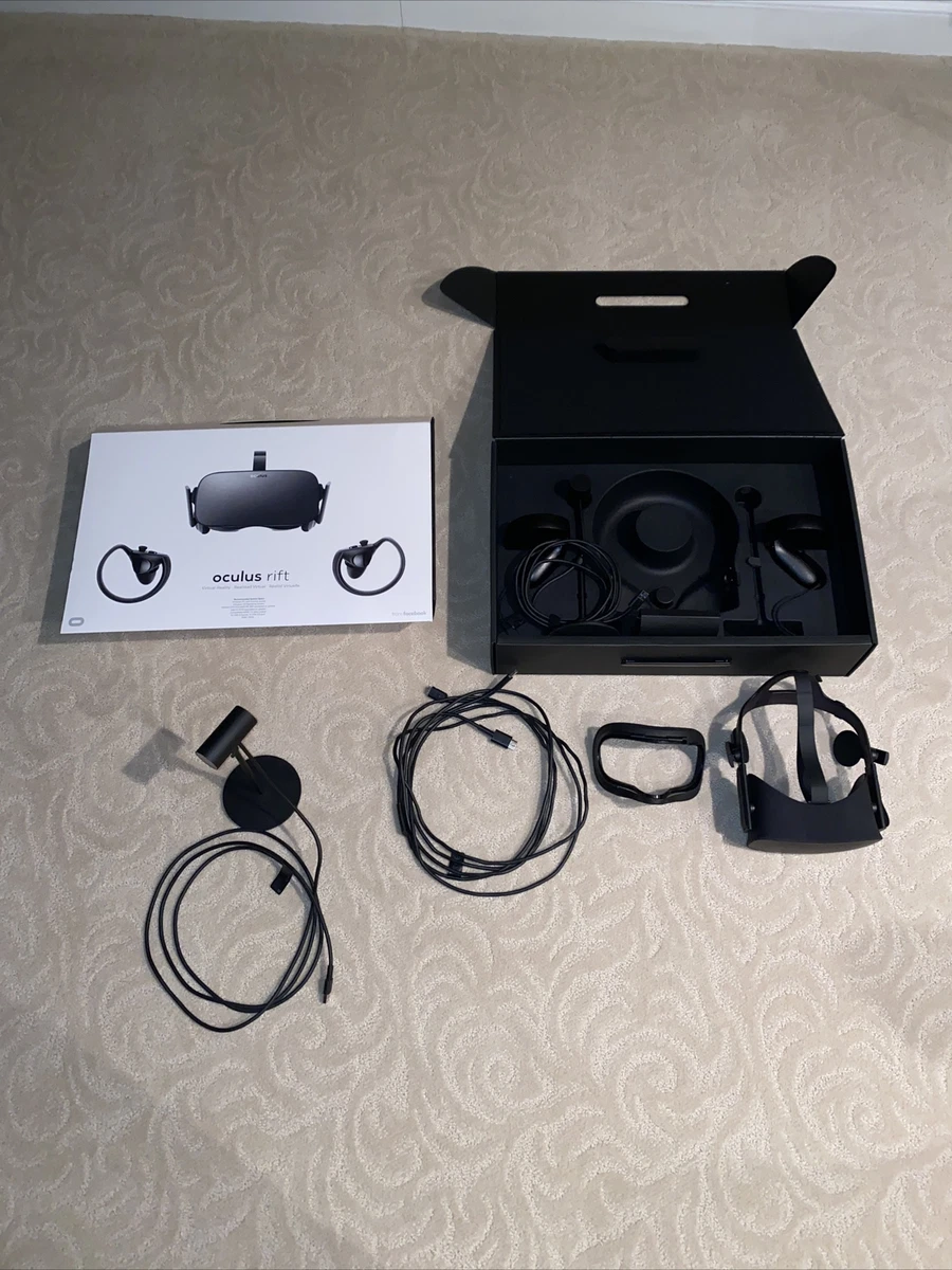 Oculus Rift CV1 Virtual Reality Headset Kit Great Condition 2