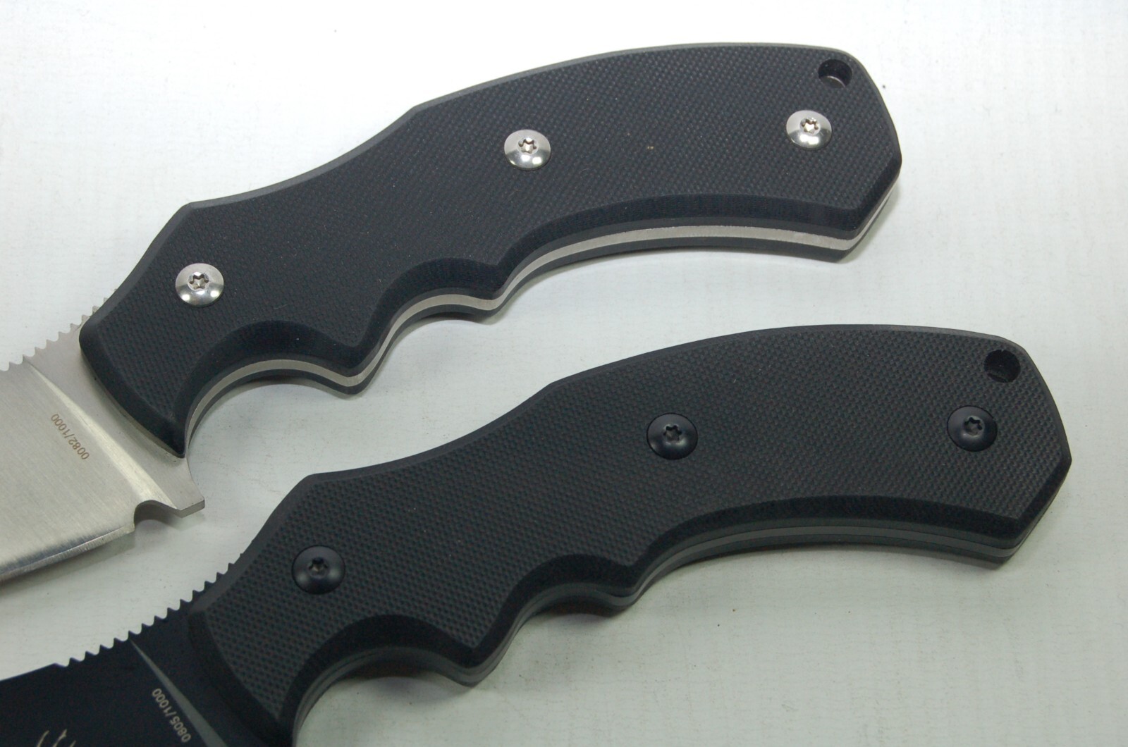 Max Knives Bastinelli Creations Lassaulyte compact 440C Stahl limitiert Nummer