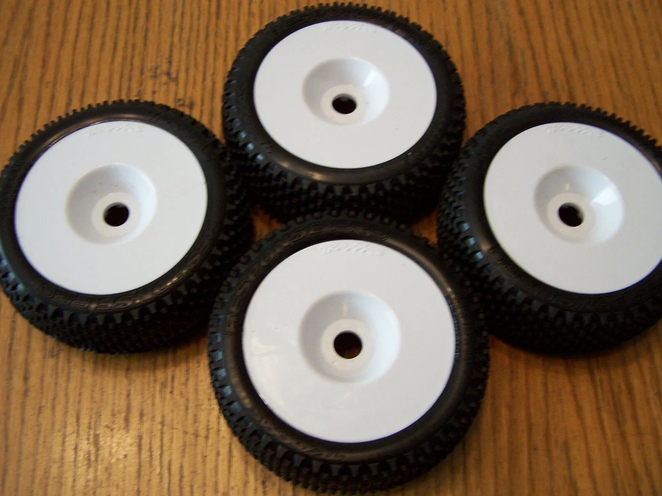 Fit Traxxas Jato 4x4 VXL Response Pro 3.0 Tires White Dished Wheels 17mm Splined - Image 1 of 4